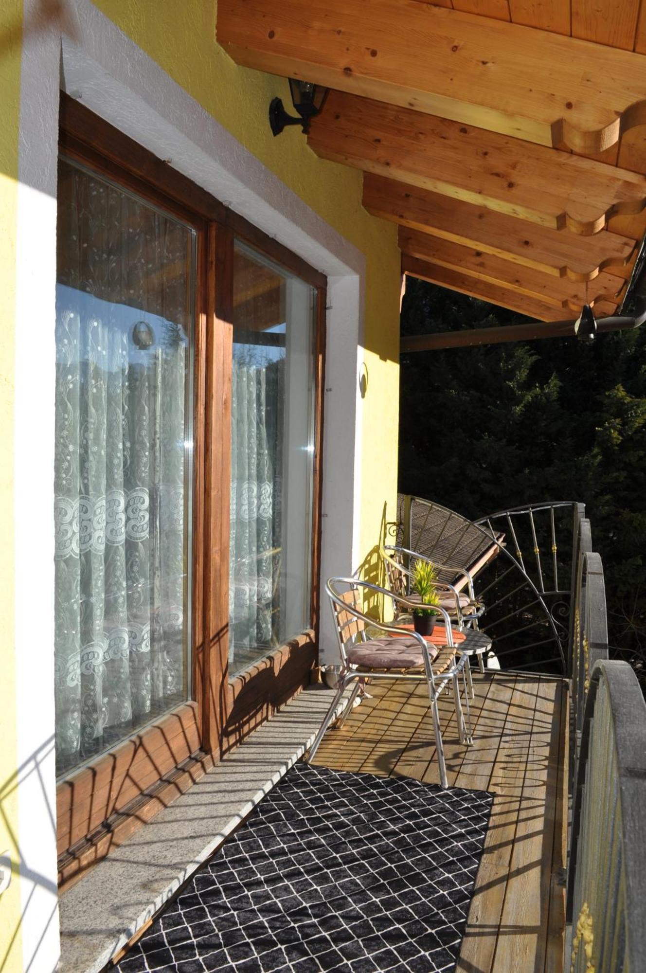 La Villa Gialla Aosta Exterior foto