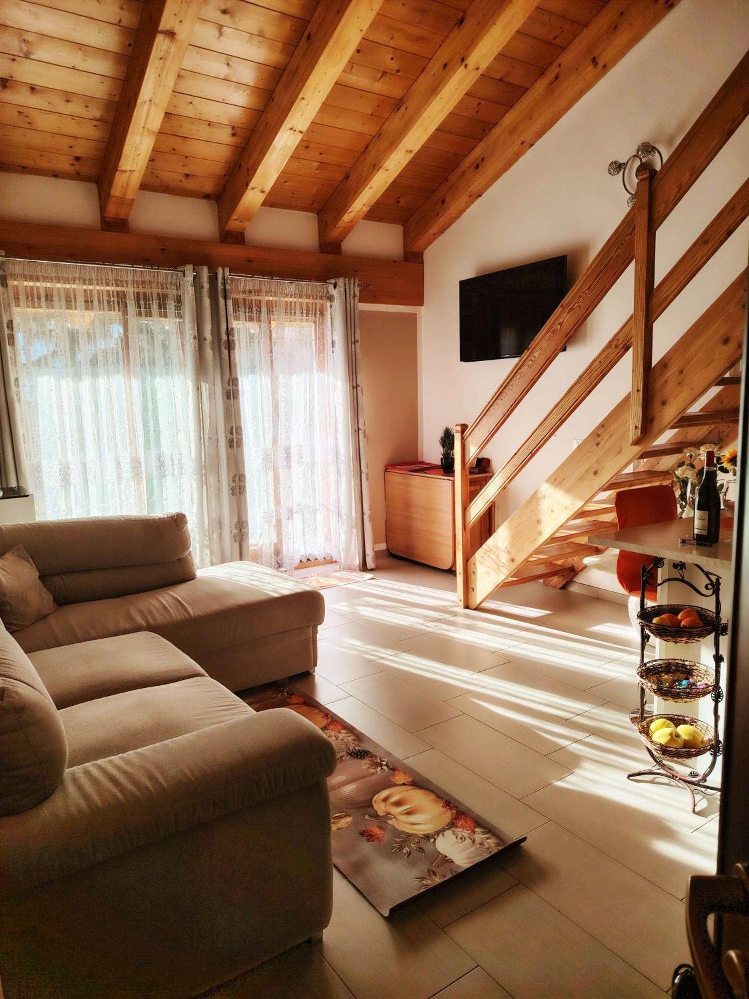 La Villa Gialla Aosta Exterior foto